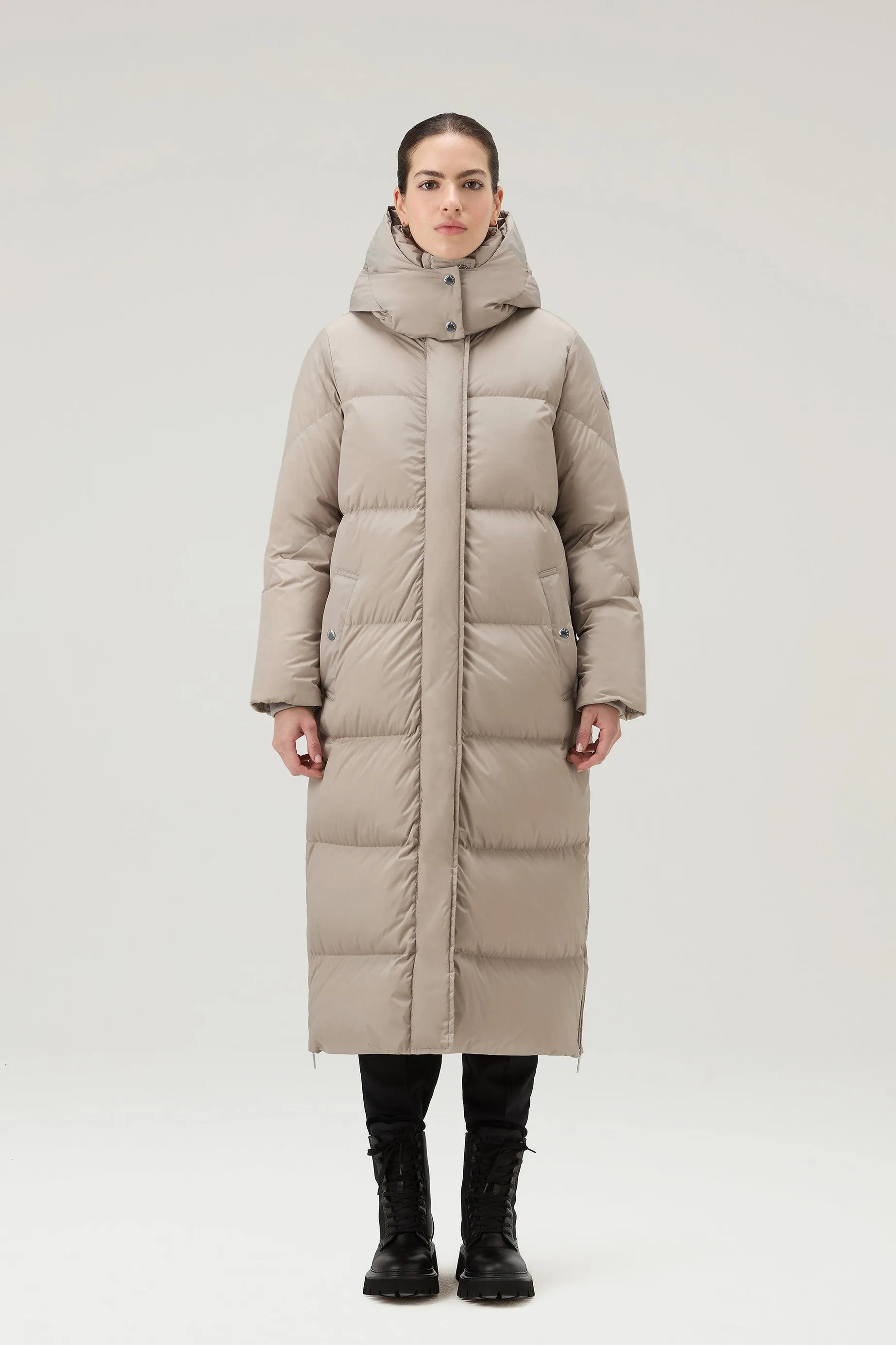 Aurora Long Parka in Stretch Nylon Light Taupe