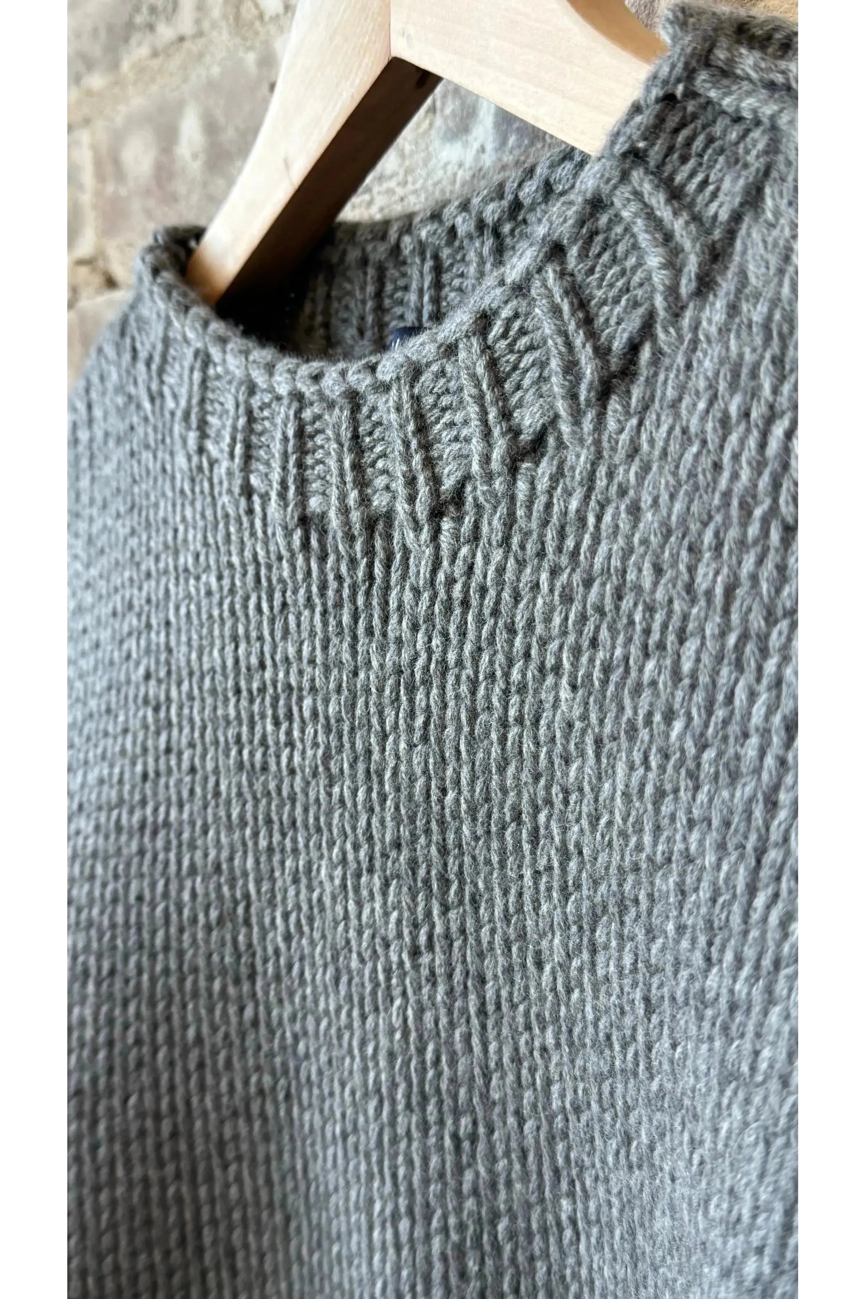 Chunky Merino Crew - Charcoal