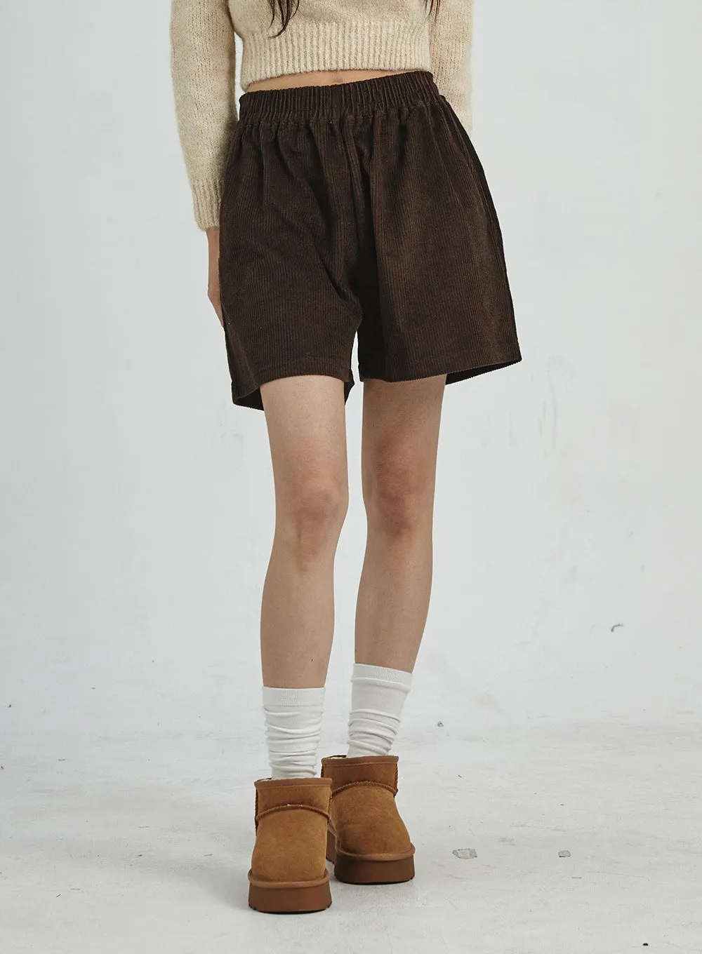 Corduroy Wide Shorts CD07