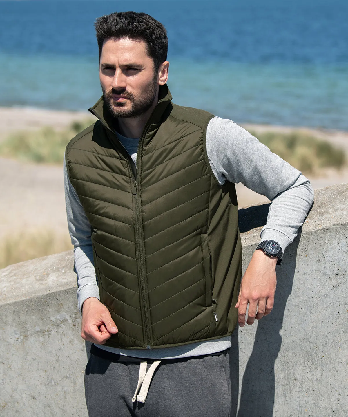 Navy - Benton – versatile hybrid vest